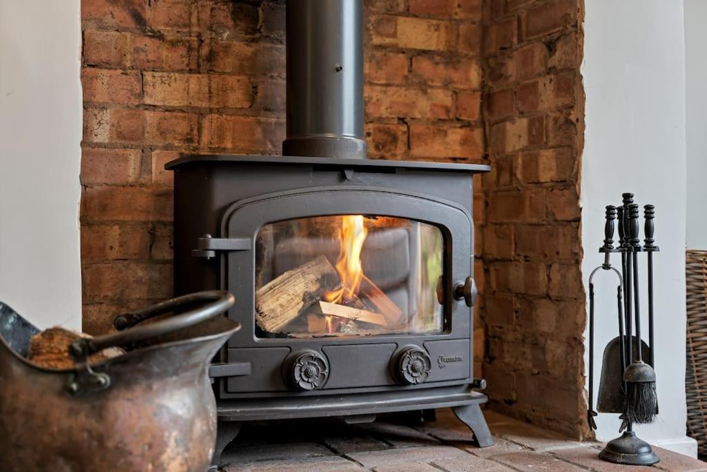 Villa Cosy House Rural Setting Lickey End Esterno foto